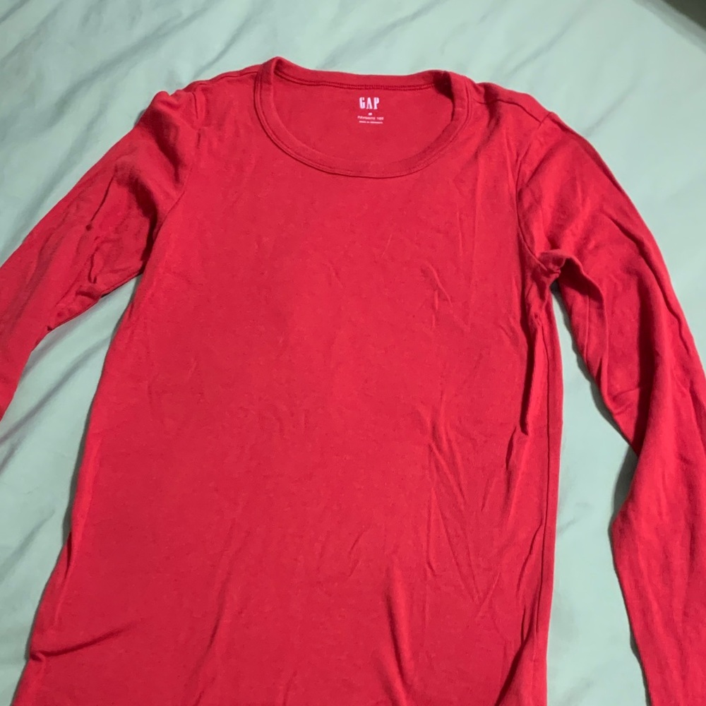 GAP Vibrant Red Crew Neck Top